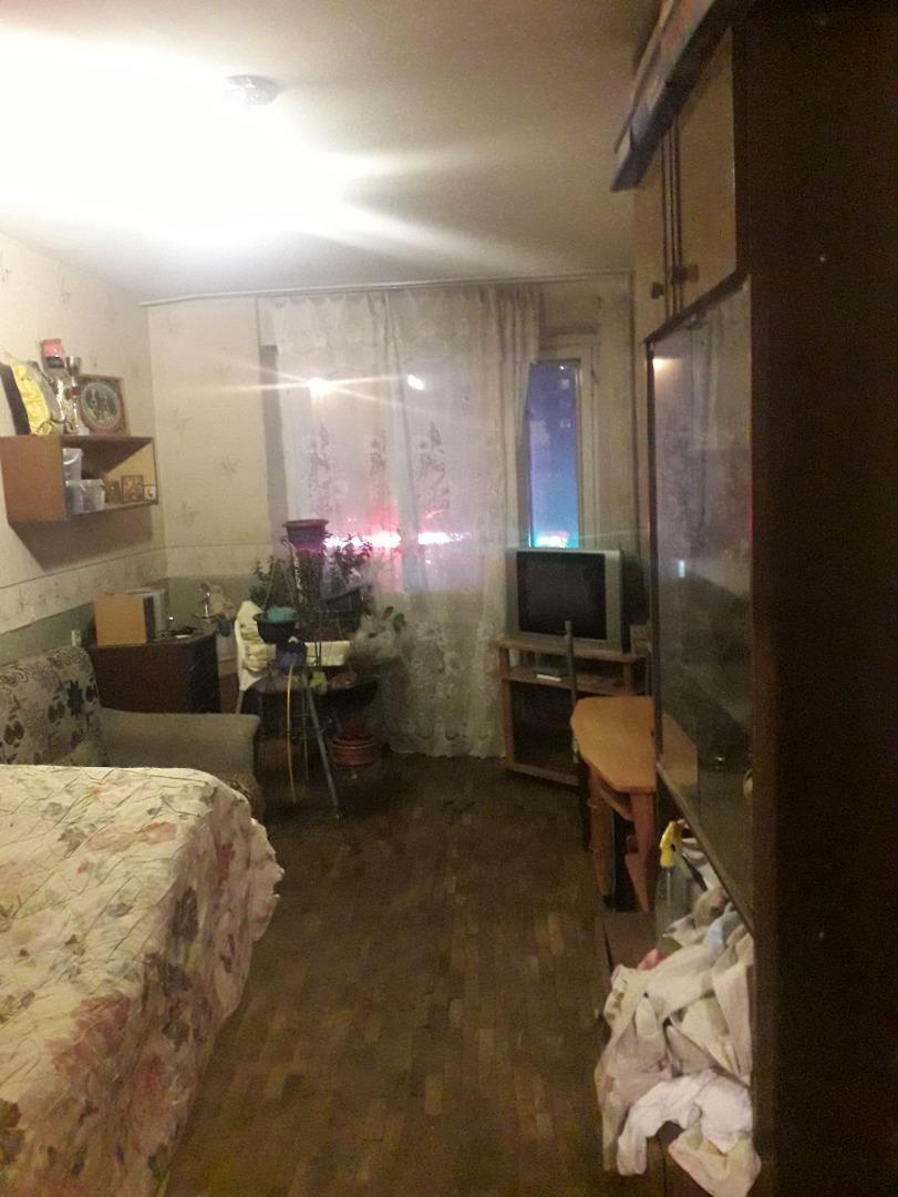 Продажа 3-комнатной квартиры, Санкт-Петербург, Лени Голикова улица,  д.53